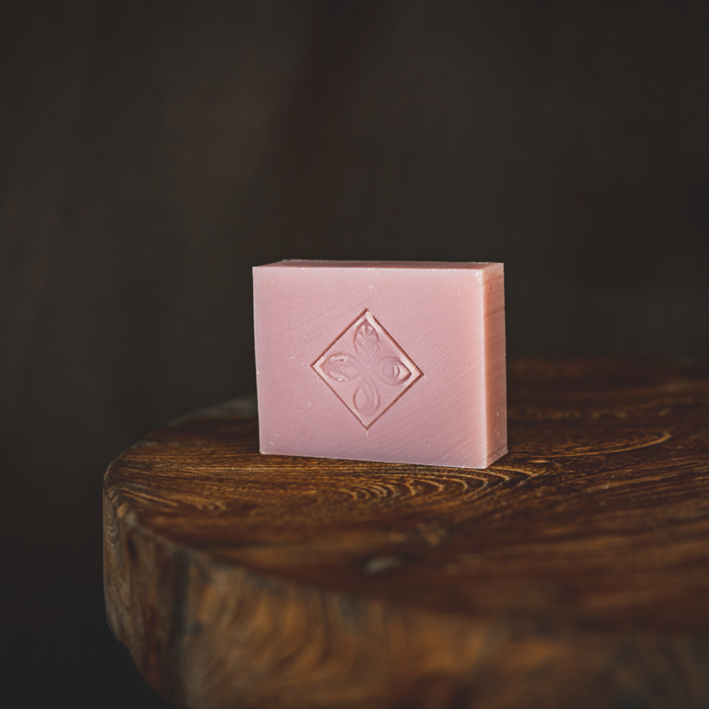 BASE Raw Soap Bar Geranium & Pink Clay 120g