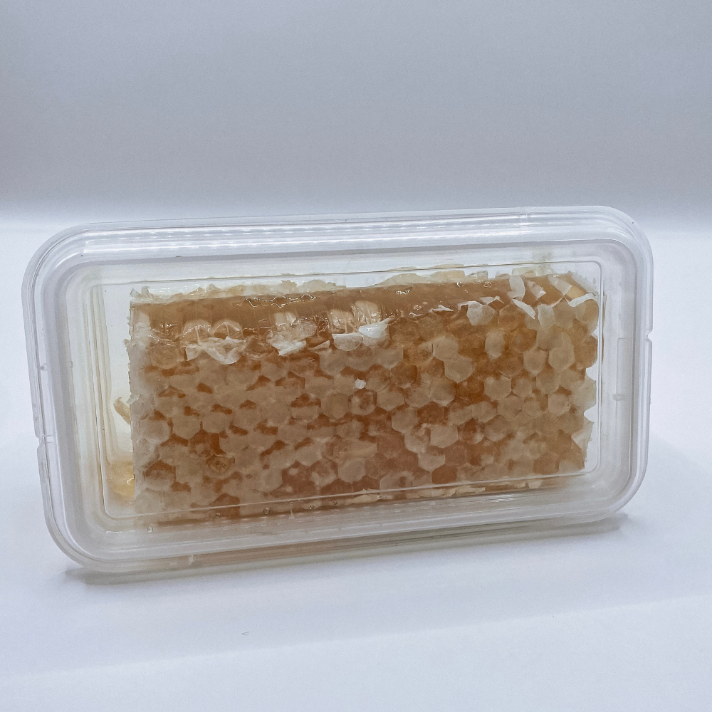 HONEYRIDGE FARM Honeycomb in container