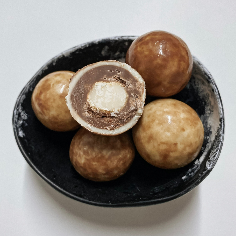Macadamia Moon Chocolates